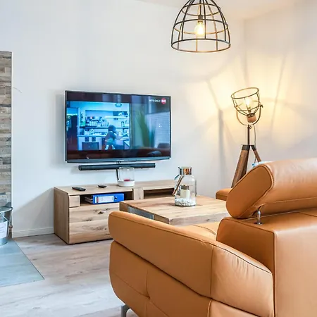 Beautiful In With Sauna בית נופש Jesendorf